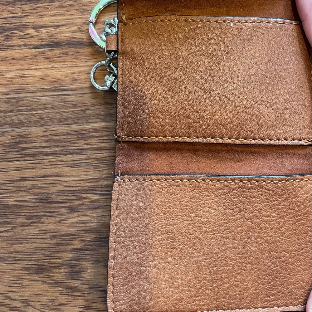 Steve Madden Keychain Card Holder - Picture 3 of 3